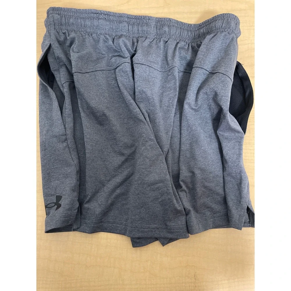 Under Armour Mens HeatGear Loose Fit Athletic Shorts Gray M 6005118